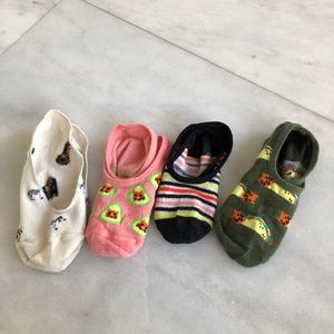Four pairs animal no-show socks 🦓 🦒 🥑